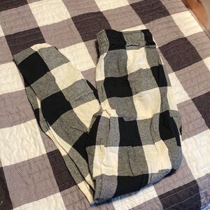 Old Navy Buffalo check lounge pant